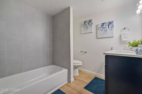 Bath - 9511 E Rand Pl, Tucson, AZ 85715 photo 4 of 4