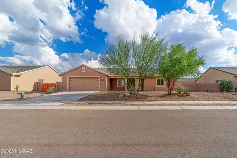 7061 S Draper Rd, Tucson, AZ 85757