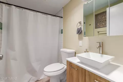 Bath - 7100 E Lilac Pl, Tucson, AZ 85730 photo 1 of 2