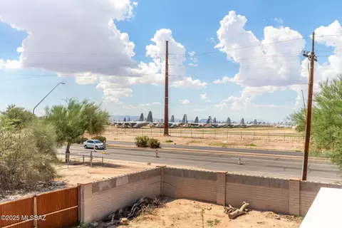 View/Area - 7100 E Lilac Pl, Tucson, AZ 85730 photo 1 of 1