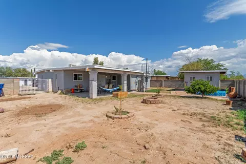 Exterior - 7100 E Lilac Pl, Tucson, AZ 85730 photo 7 of 8