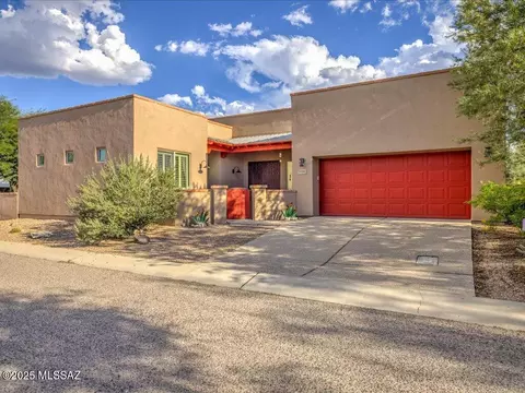 10606 E John Mcnair Pl, Tucson, AZ 85747