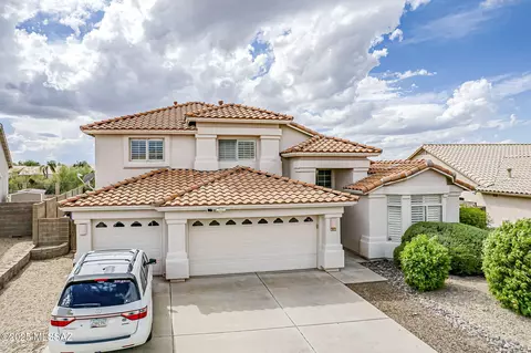 836 S Lucinda Dr, Tucson, AZ 85748