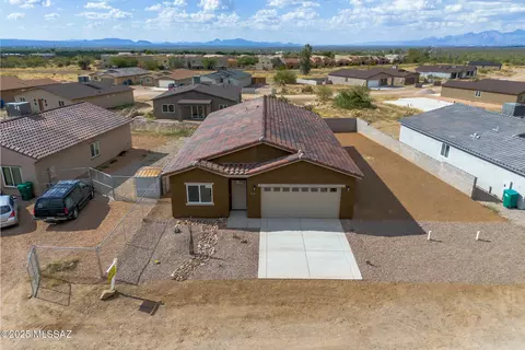 218 S Atlanta St, Vail, AZ 85641