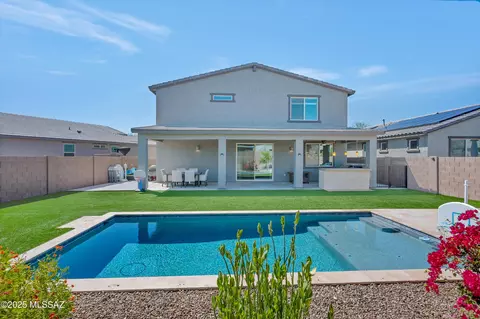 2284 W Alamo Spring Loop, Oro Valley, AZ 85742