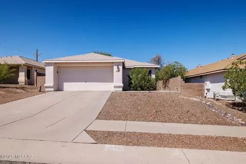 1333 N Thunder Ridge Dr, Tucson, AZ 85745