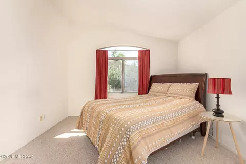 Bedroom - 10562 E Bonpland Willow Dr, Tucson, AZ 85747 photo 3 of 5