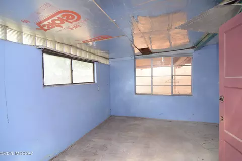 Bedroom - 3746 E 32nd St, Tucson, AZ 85713 photo 1 of 3