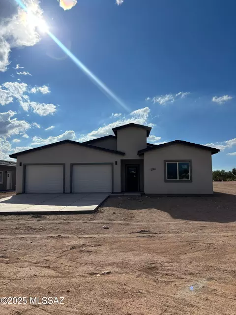 5746 E Hermans Rd, Tucson, AZ 85756