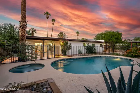 Exterior - 7642 Edison St, Tucson, AZ 85715 photo 2 of 4