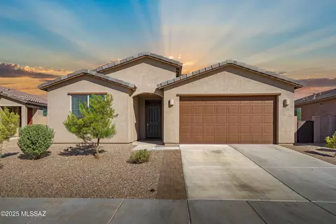 3552 W Granite Vista Dr, Tucson, AZ 85742
