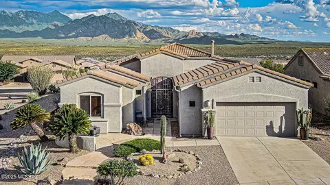5047 S Camino De La Ficha, Green Valley, AZ 85622