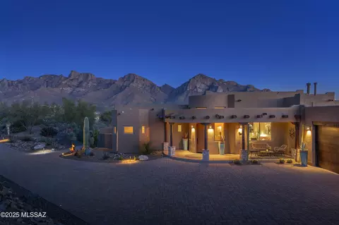 11103 N Joy Faith Dr, Oro Valley, AZ 85737