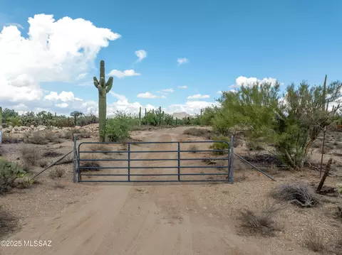 4102 W Potvin Ln, Tucson, AZ 85742