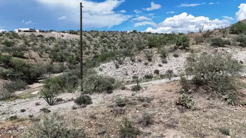 484 Vereda Atun, Rio Rico, AZ 85648