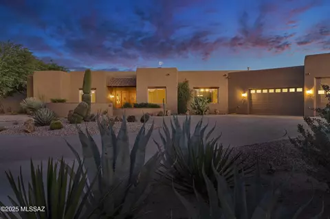 1751 W Sunkist Pl, Oro Valley, AZ 85755