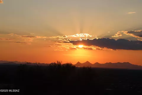 11175 S Witter Piano Mountain Pl, Vail, AZ 85641