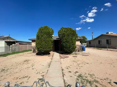 5201 S Champion Stra, Tucson, AZ 85706