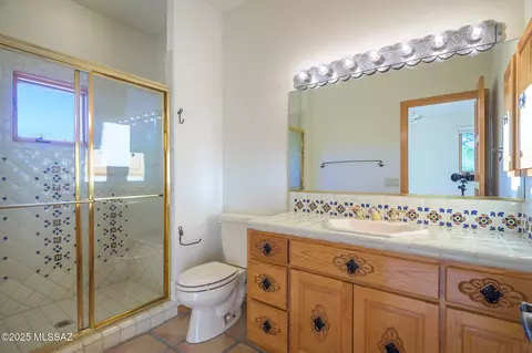 Bath - 7185 E Desert Moon Loop, Tucson, AZ 85750 photo 7 of 7