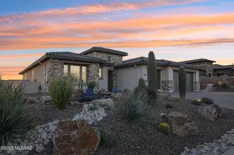67031 E Willow Canyon Dr, Tucson, AZ 85739