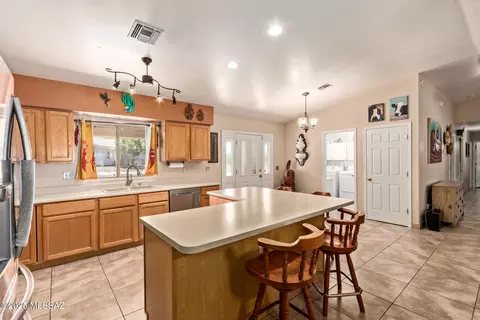 Kitchen - 601 E Nashville Ave, Vail, AZ 85641 photo 2 of 5