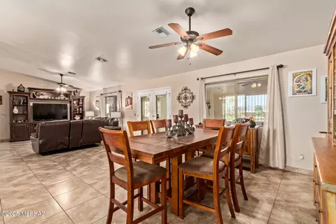 Dining - 601 E Nashville Ave, Vail, AZ 85641 photo 1 of 1