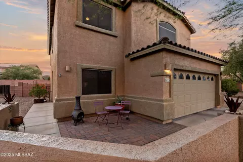 8775 N Hidden Wash Ct, Tucson, AZ 85743