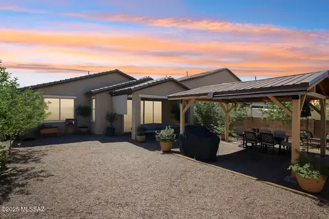 7768 Long Boat Way, Tucson, AZ 85757