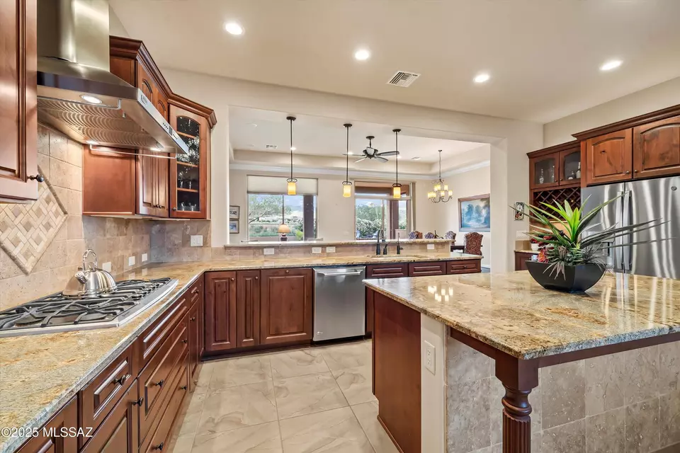Kitchen - 66220 E Mount Lemmon Ln, Tucson, AZ 85739 photo 1 of 4