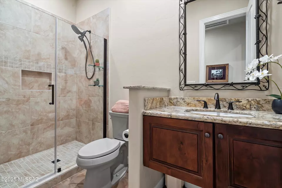 Bath - 66220 E Mount Lemmon Ln, Tucson, AZ 85739 photo 5 of 6