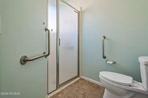 Bath - 64580 E Drifter Dr, Tucson, AZ 85739 photo 3 of 4