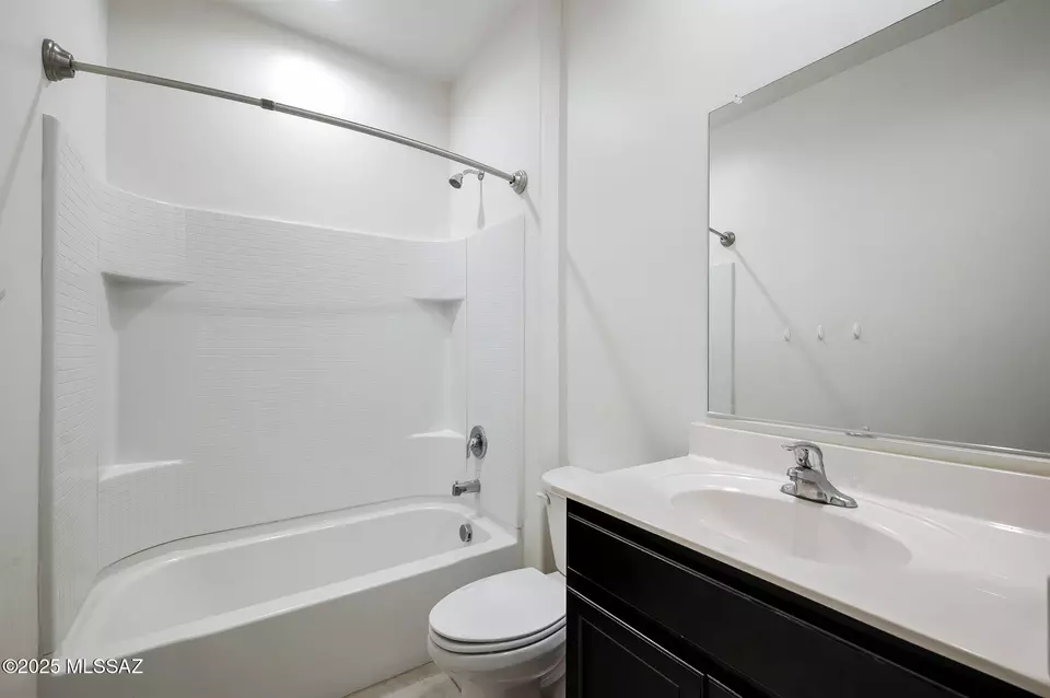 Bath - 9292 W Creosote Rain Dr, Marana, AZ 85653 photo 2 of 2