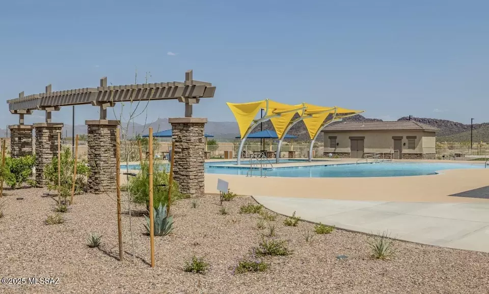View/Area - 9292 W Creosote Rain Dr, Marana, AZ 85653 photo 8 of 10