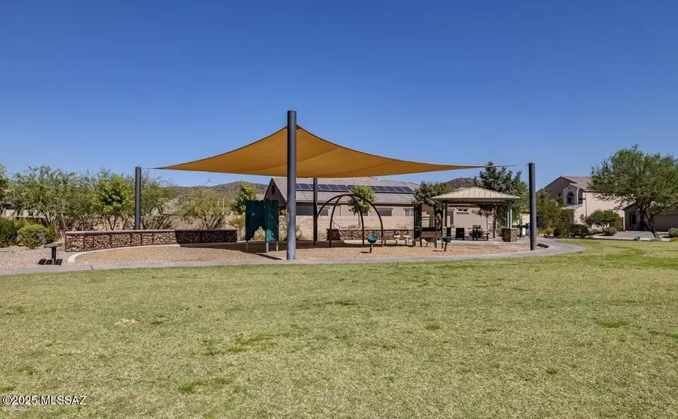 Exterior - 9292 W Creosote Rain Dr, Marana, AZ 85653 photo 7 of 8