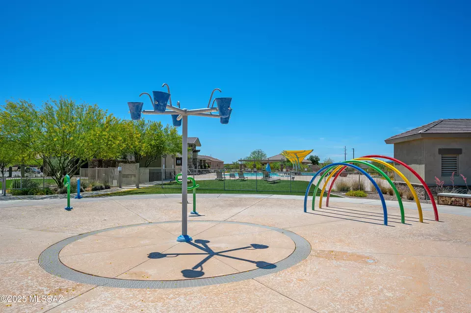 View/Area - 9292 W Creosote Rain Dr, Marana, AZ 85653 photo 3 of 10