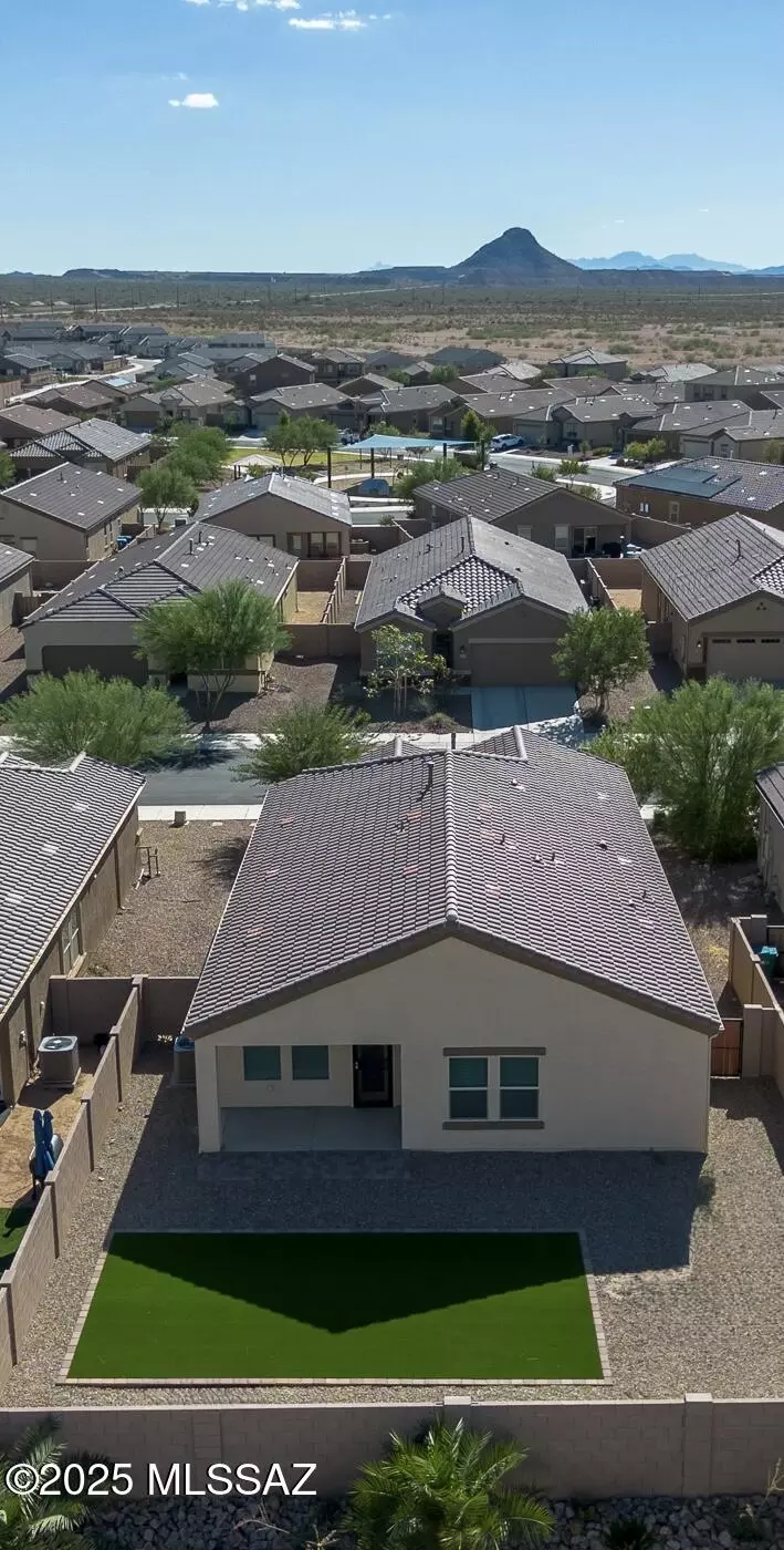 View/Area - 9292 W Creosote Rain Dr, Marana, AZ 85653 photo 1 of 10