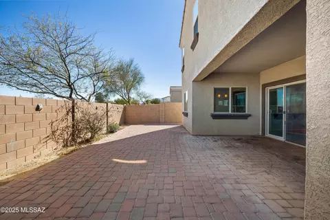Exterior - 8889 E Abrams Loop, Tucson, AZ 85710 photo 4 of 4