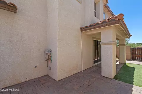 Exterior - 5741 E Bellow Ln, Tucson, AZ 85712 photo 5 of 7
