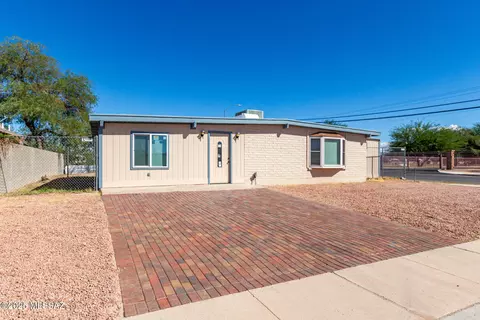 6869 S 4th Ave, Tucson, AZ 85756
