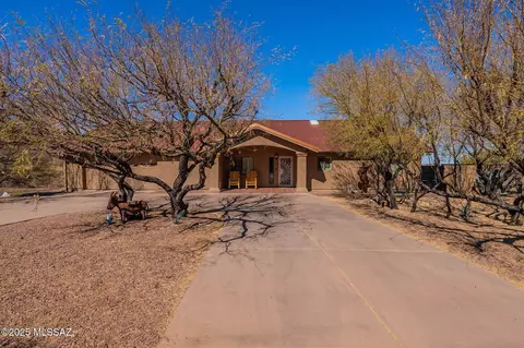 1491 Circulo Sombrero Rio, Rio Rico, AZ 85648