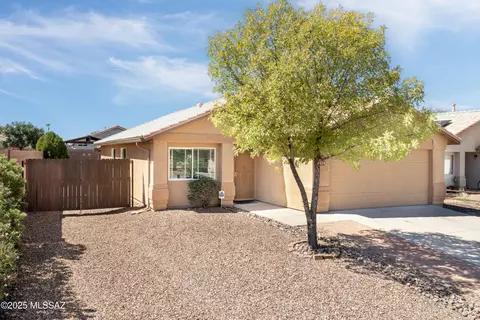 9424 E Marquis Diamond Ln, Tucson, AZ 85747