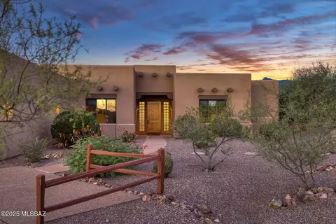 8575 S Triangle H Ranch Pl, Vail, AZ 85641 photo 2