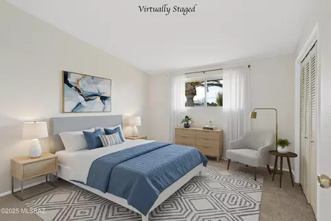 1124 W Edgewater Dr, Tucson, AZ 85704
