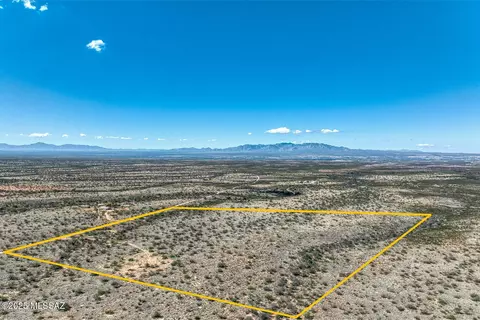 000 E Diamondback Rd, Saint David, AZ 85630 photo 4