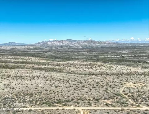 000 E Diamondback Rd, Saint David, AZ 85630 photo 12
