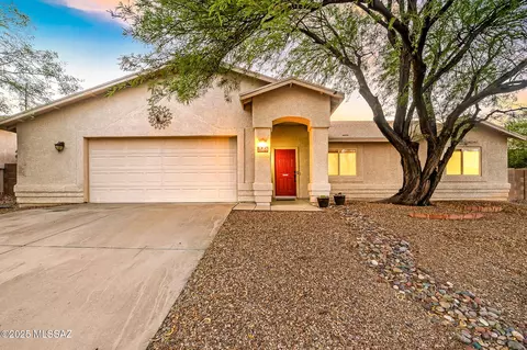 2358 S Buckwheat Dr, Tucson, AZ 85710