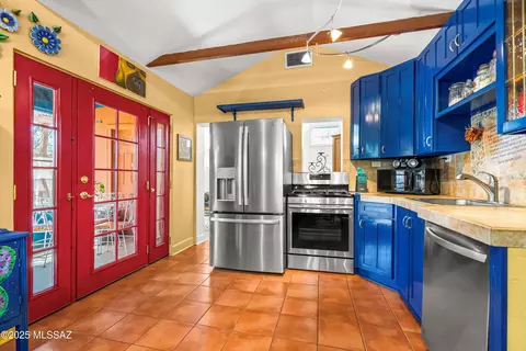 4865 E 3rd St, Tucson, AZ 85711 photo 8