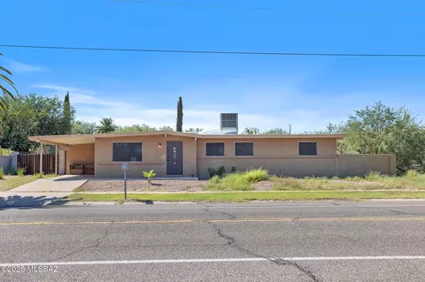 17710 S Camino De Las Quintas, Sahuarita, AZ 85629