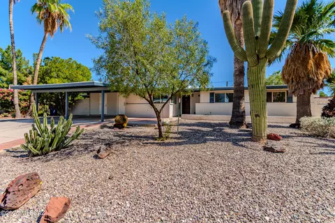 8450 E 3rd St, Tucson, AZ 85710