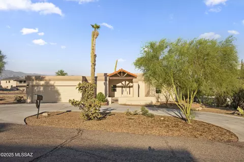 1960 N Placita Claveles, Tucson, AZ 85745